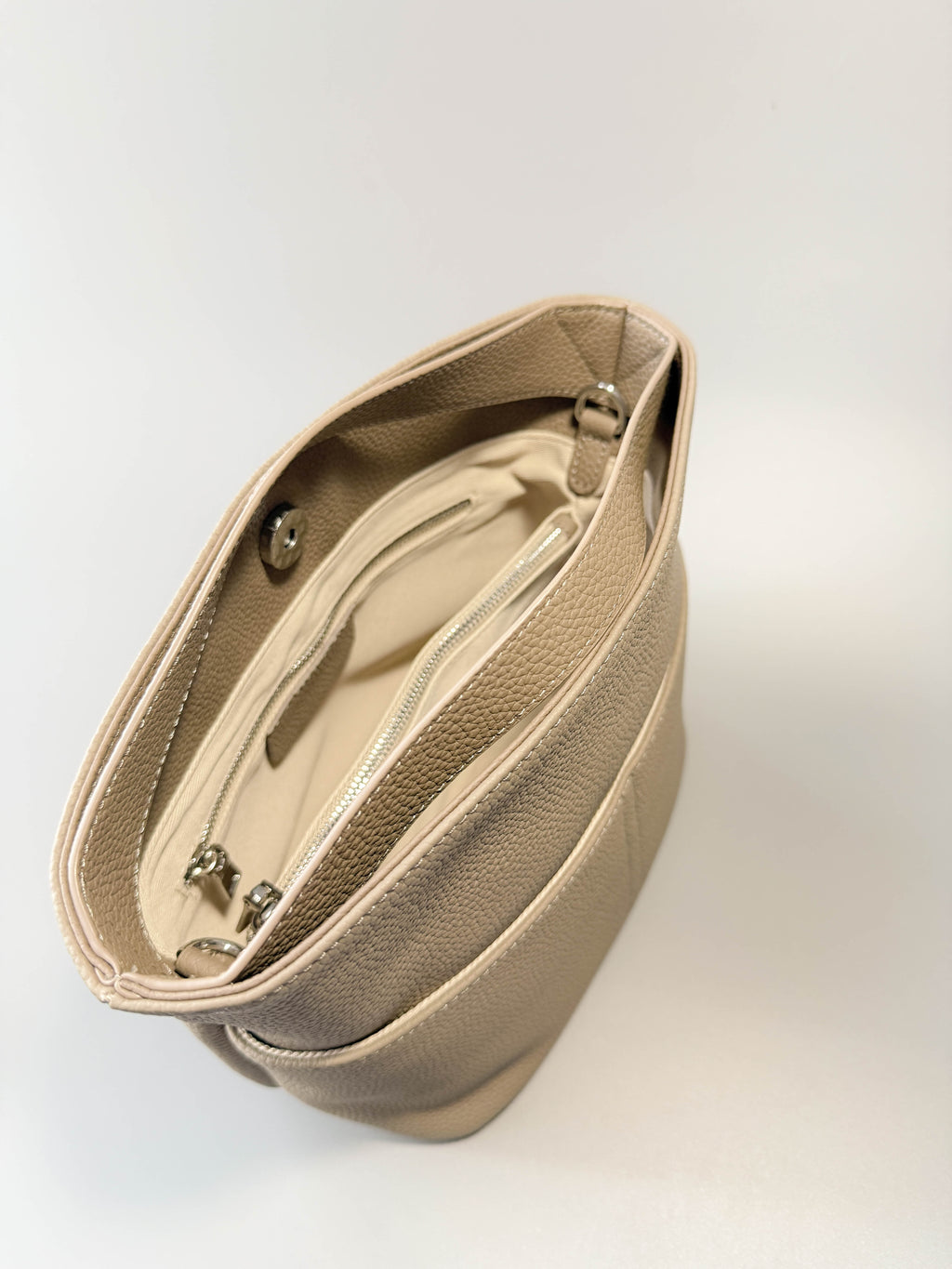 Women’s Genuine Leather Compact Bag – Taupe Grey